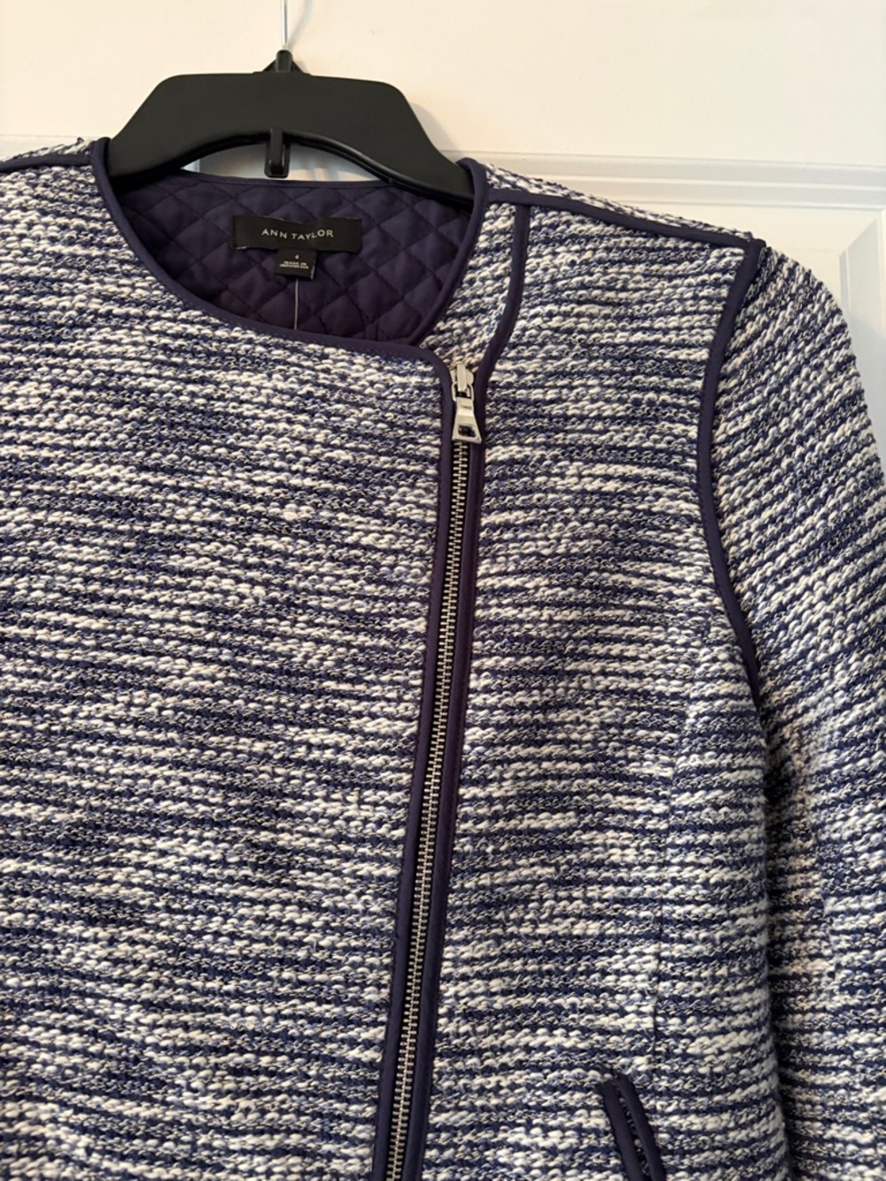 Ann Taylor Navy & White Textured Zip-Front Blazer - Picture 7 of 13